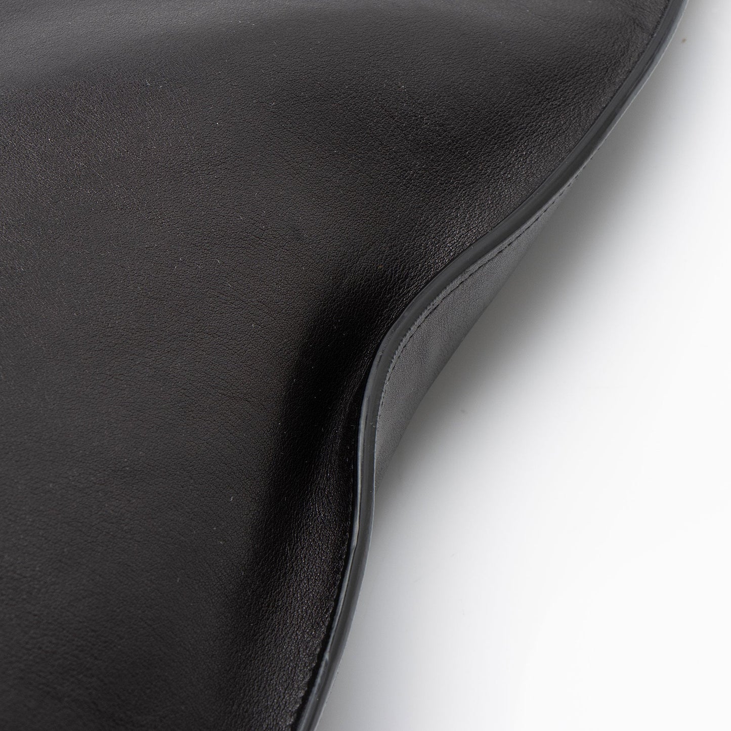 Saint Laurent Calfskin Tag Hobo (SHF-Kfbwfp)