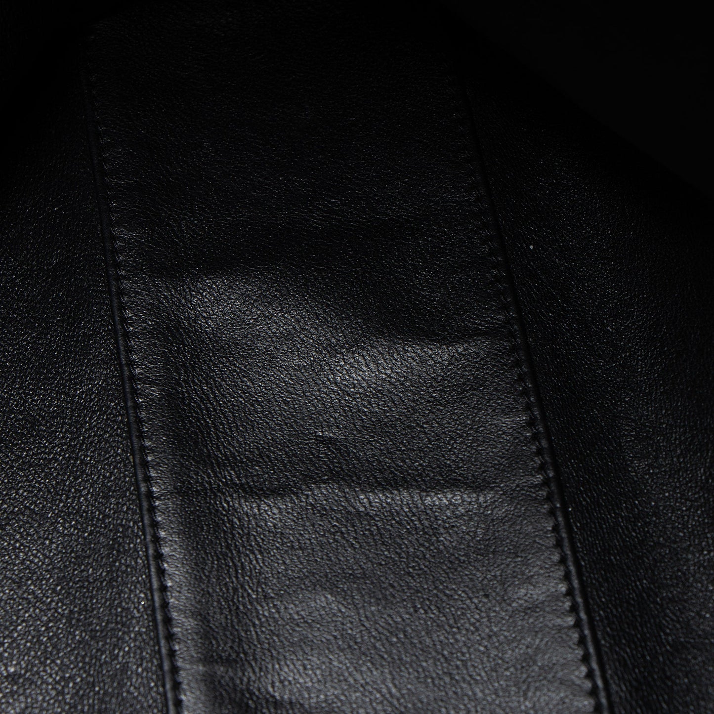 Saint Laurent Calfskin Tag Hobo (SHF-Kfbwfp)