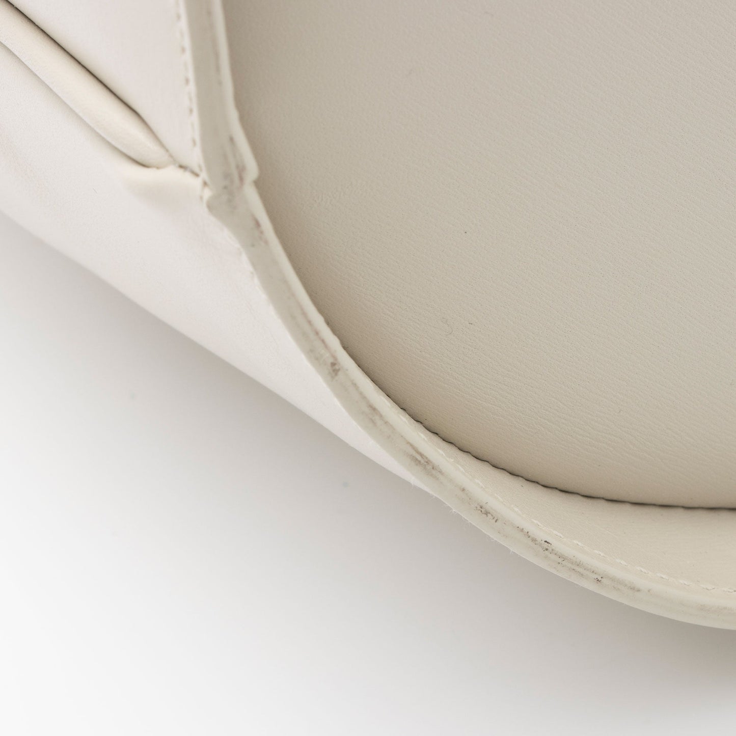Saint Laurent Calfskin Talitha Medium Bucket Bag (SHF-RvP2LH)