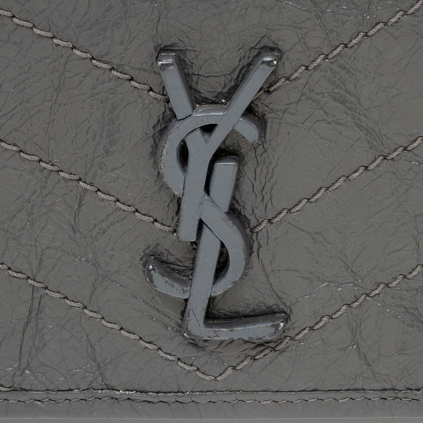 Saint Laurent Crinkled Calfskin Monogram Niki Chain Wallet (SHF-9O6DRW)