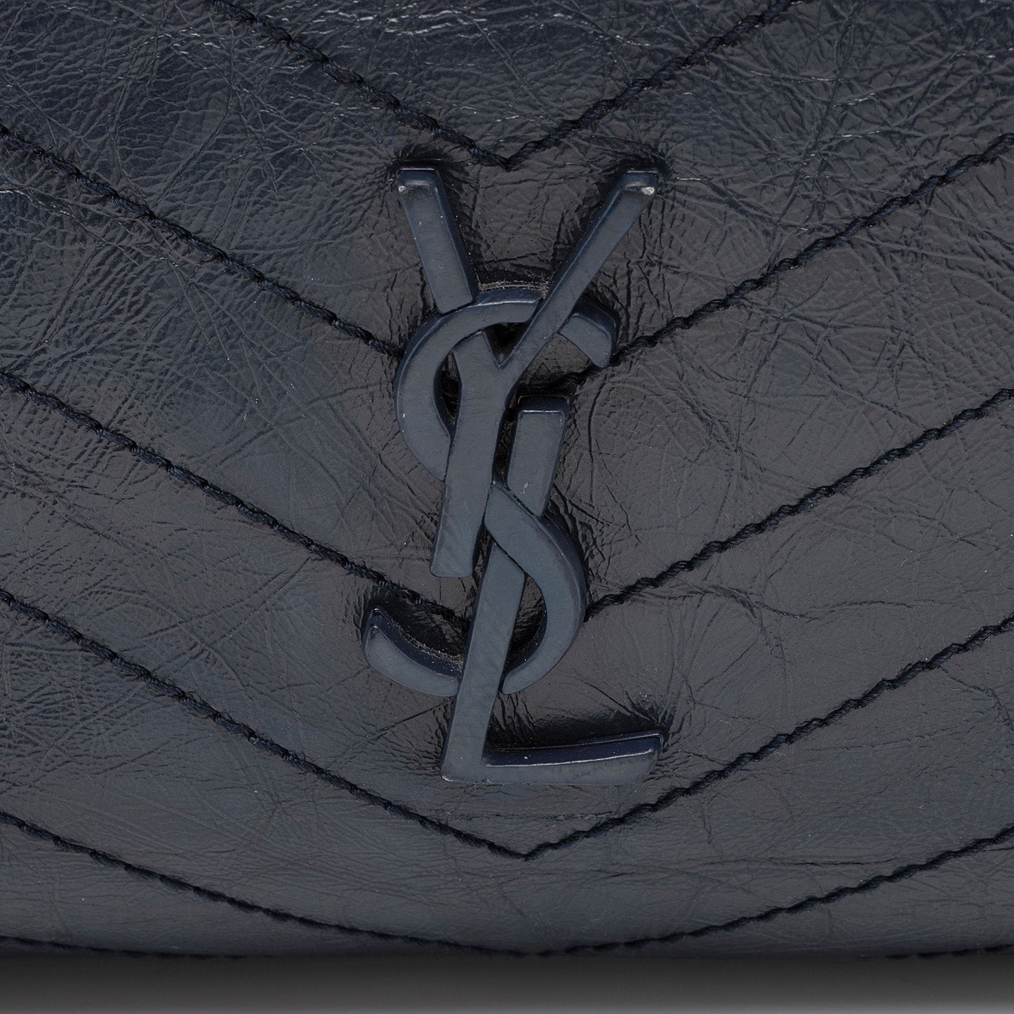 Saint Laurent Crinkled Calfskin Monogram Niki Large Shopping Tote (SHF-3qmmgS)