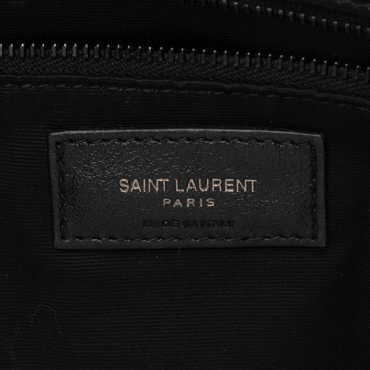 Saint Laurent Crinkled Calfskin Monogram Niki Medium Shopping Tote (SHF-HoUdcp)