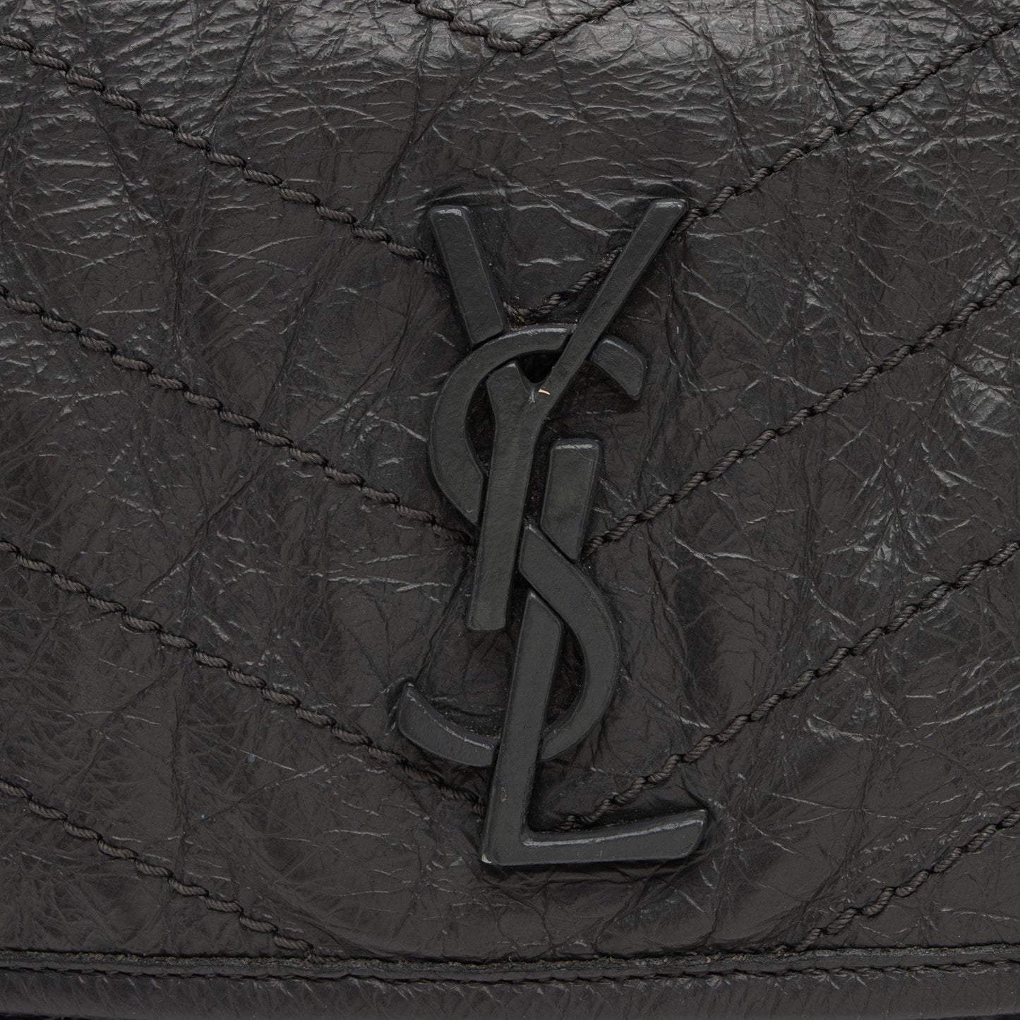 Saint Laurent Crinkled Calfskin Monogram Niki Medium Shoulder Bag (SHF-J4S3bV)