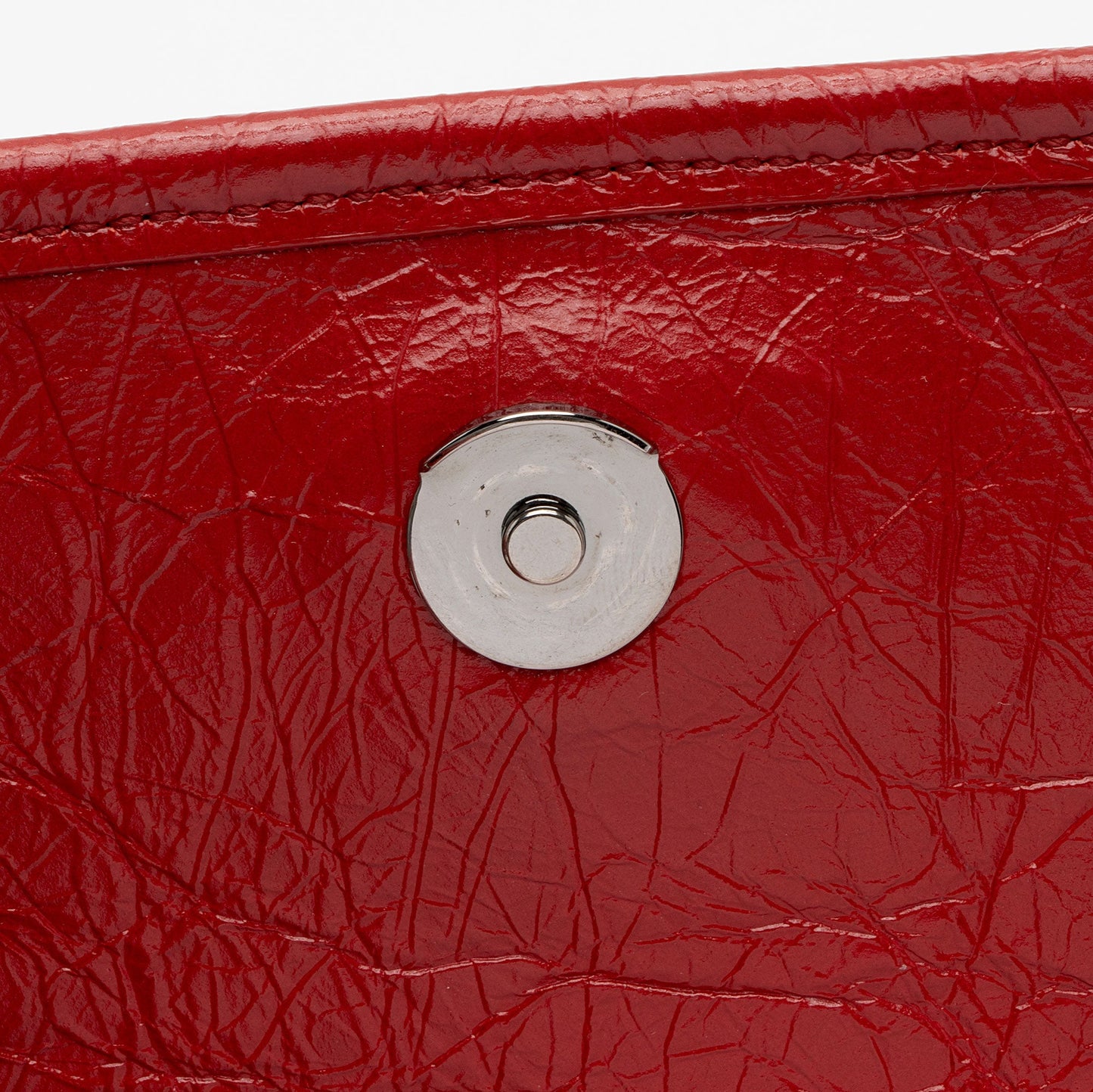 Saint Laurent Crinkled Calfskin Monogram Niki Medium Shoulder Bag (SHF-yRZdIA)