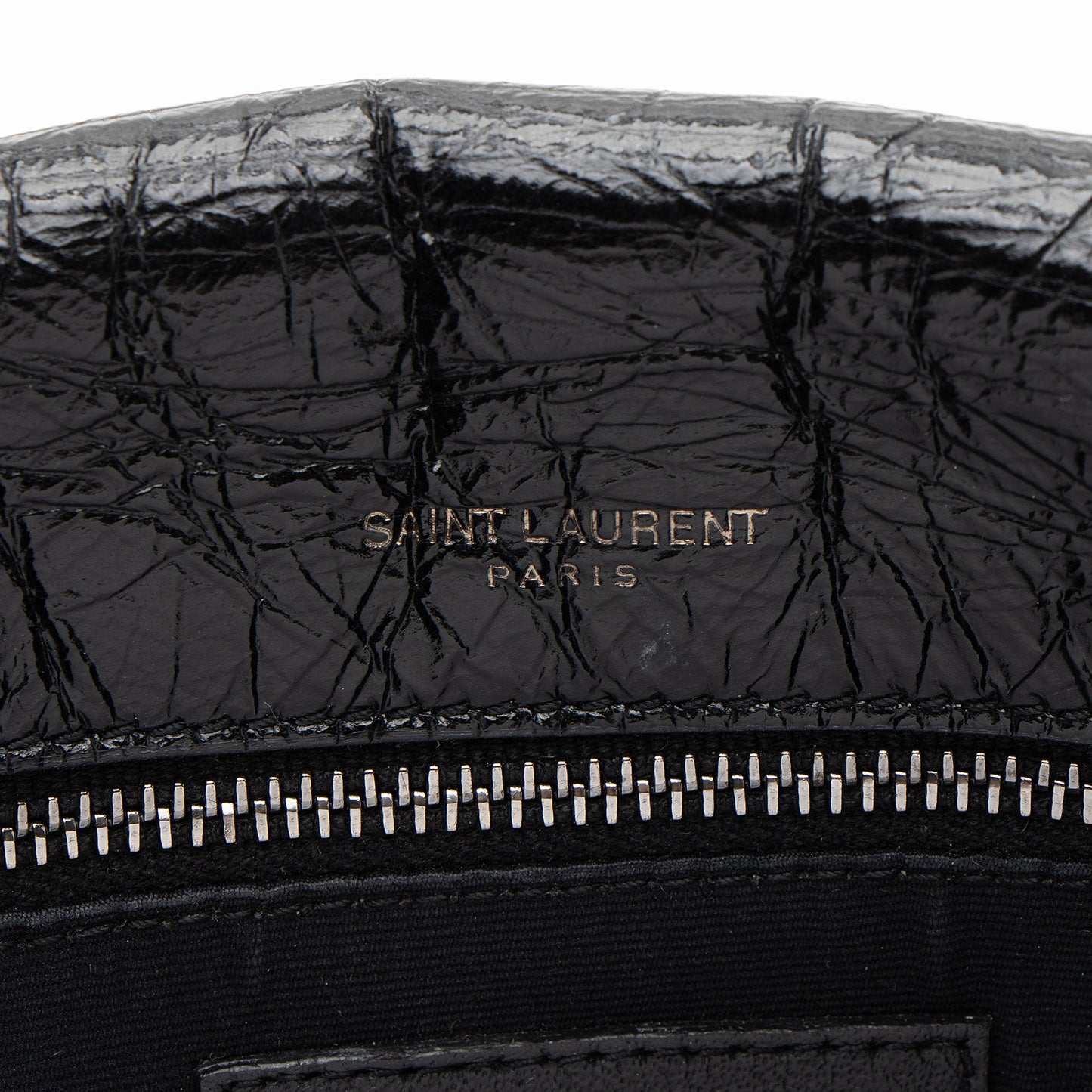 Saint Laurent Crinkled Calfskin Monogram Niki Medium Shoulder Bag (SHF-GOzKUg)
