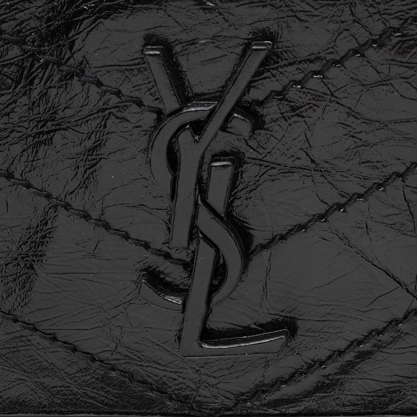 Saint Laurent Crinkled Calfskin Niki Baby Shoulder Bag (SHF-22402)