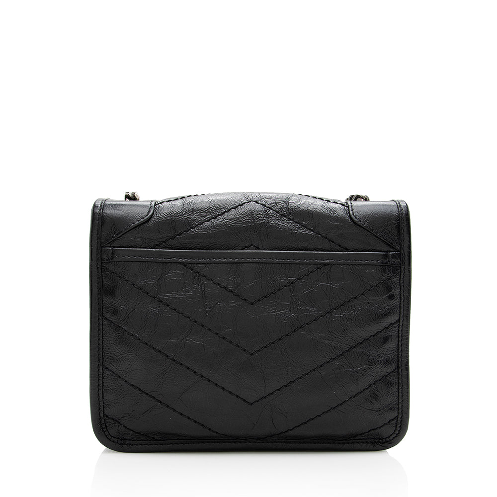 Saint Laurent Crinkled Calfskin Niki Chain Wallet (SHF-18521)