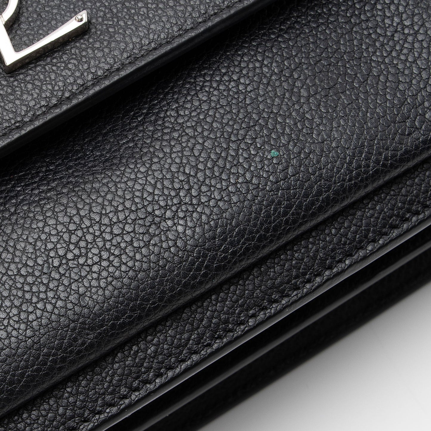 Saint Laurent Grained Calfskin Monogram Sunset Medium Shoulder Bag (SHF-NWQ0FK)