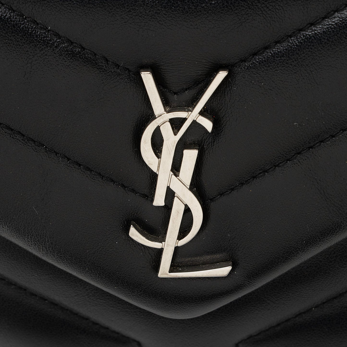 Saint Laurent Matelasse Calfskin LouLou Toy Crossbody Bag (SHF-22682)