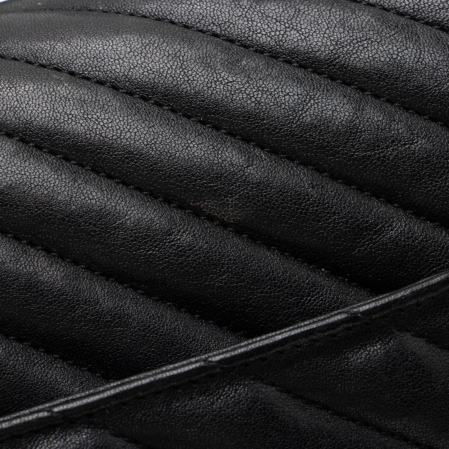 Saint Laurent Matelasse Calfskin Monogram College Large Shoulder Bag (SHF-NTG48D)