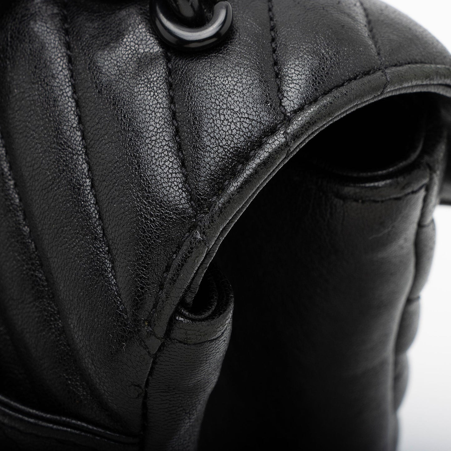 Saint Laurent Matelasse Calfskin Monogram College Large Shoulder Bag (SHF-NTG48D)