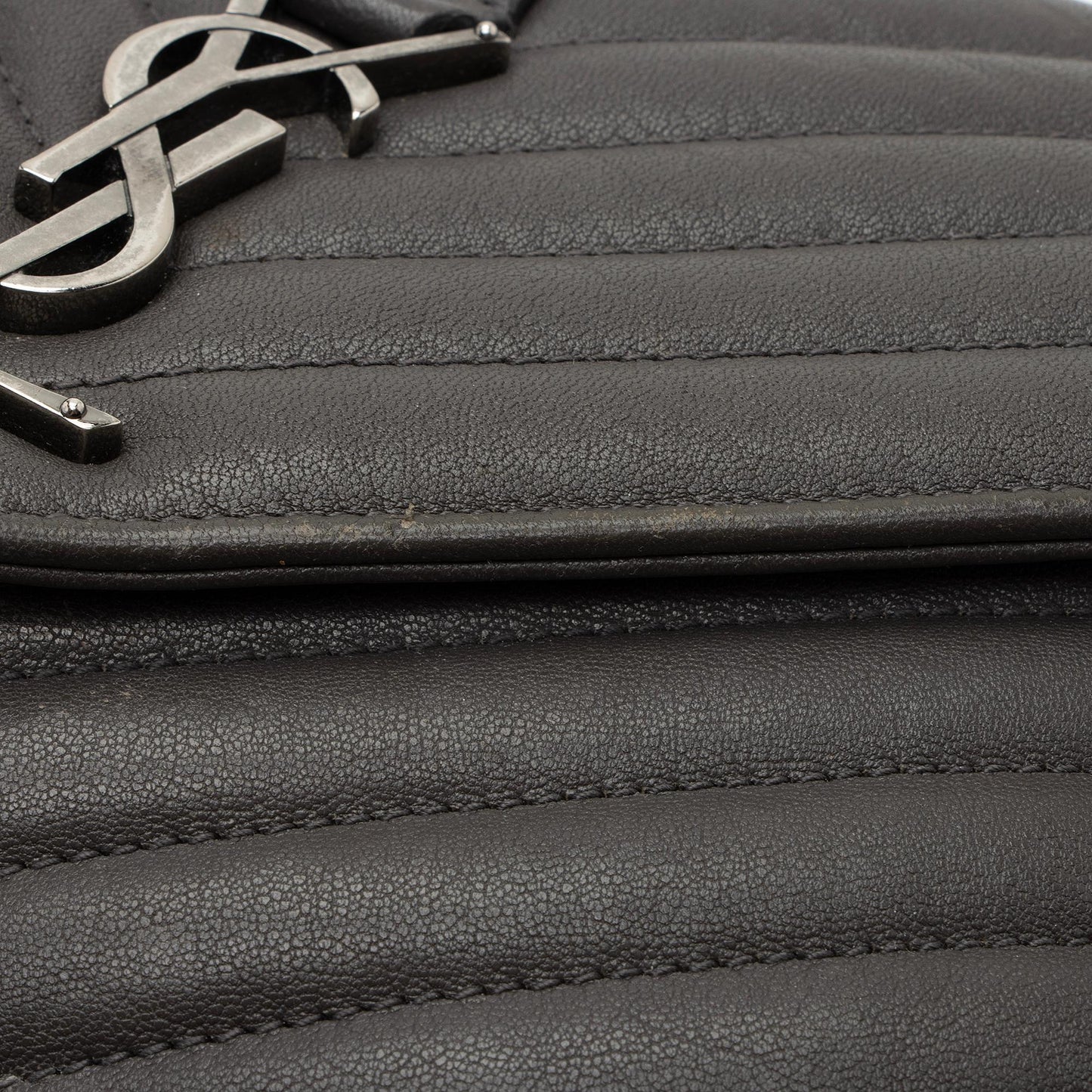 Saint Laurent Matelasse Calfskin Monogram College Medium Shoulder Bag (SHF-VVdWy3)