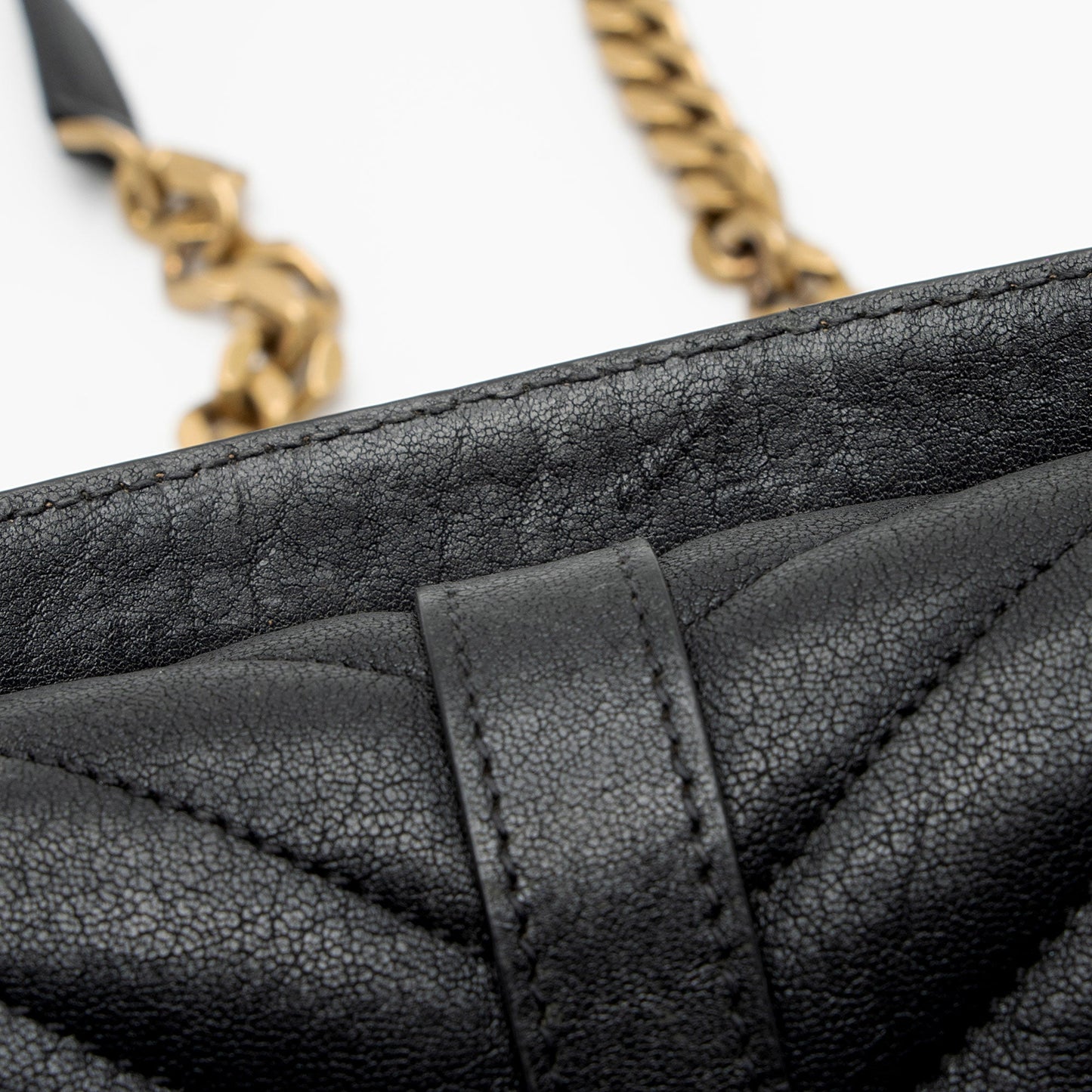Saint Laurent Matelasse Calfskin Monogram College Medium Shoulder Bag (SHF-p3Eevf)