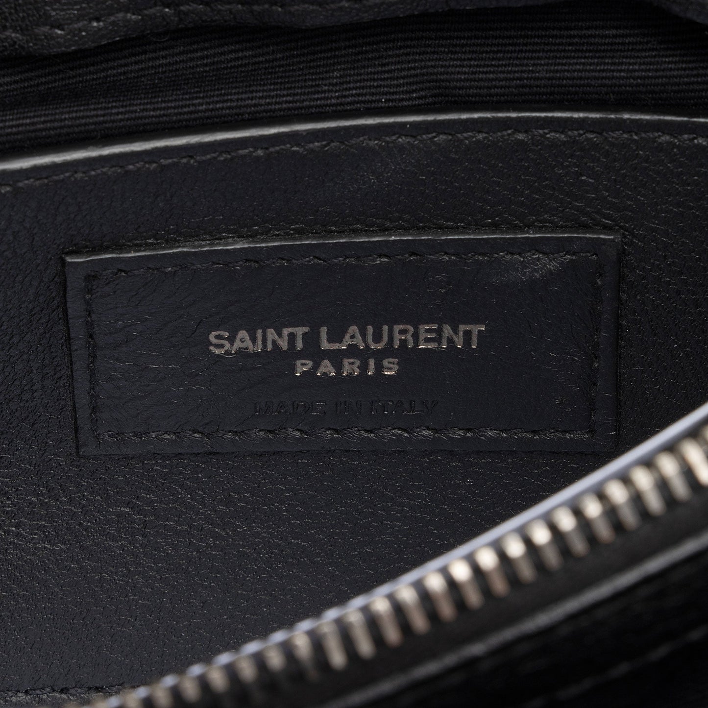 Saint Laurent Matelasse Calfskin Monogram College Medium Shoulder Bag (SHF-1hq9qs)