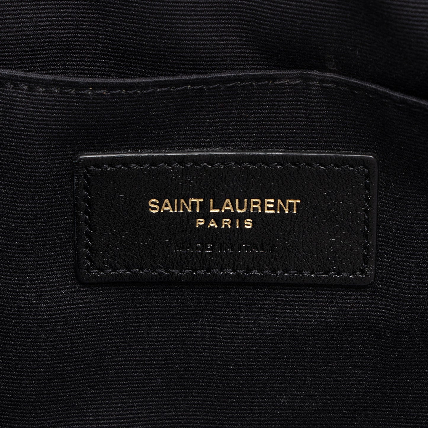 Saint Laurent Matelasse Calfskin Monogram Large Wristlet (SHF-Cxxp2w)