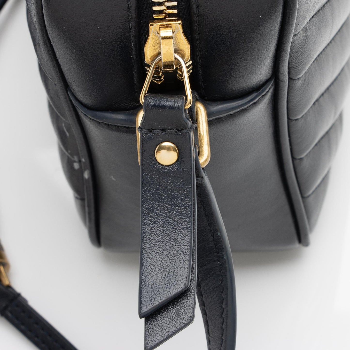 Saint Laurent Matelasse Calfskin Monogram Lou Camera Bag (SHF-aY71qS)