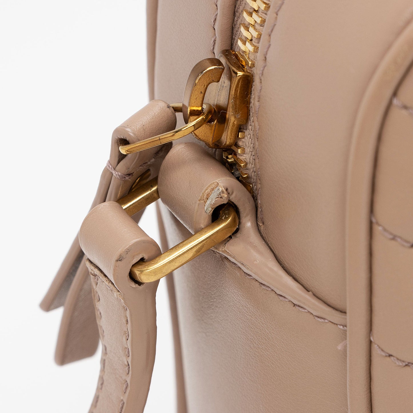 Saint Laurent Matelasse Calfskin Monogram Lou Camera Bag (SHF-X8DDNR)