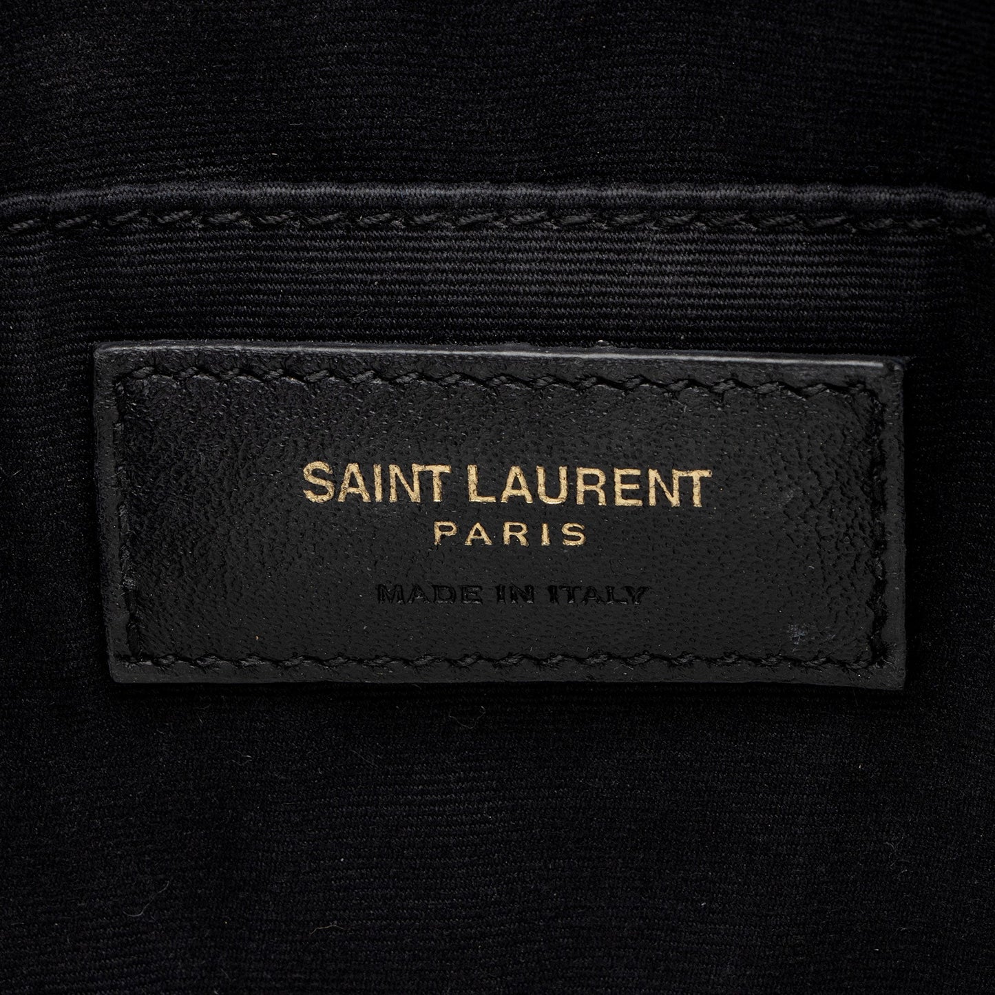 Saint Laurent Matelasse Calfskin Monogram Lou Camera Bag (SHF-wHhf08)