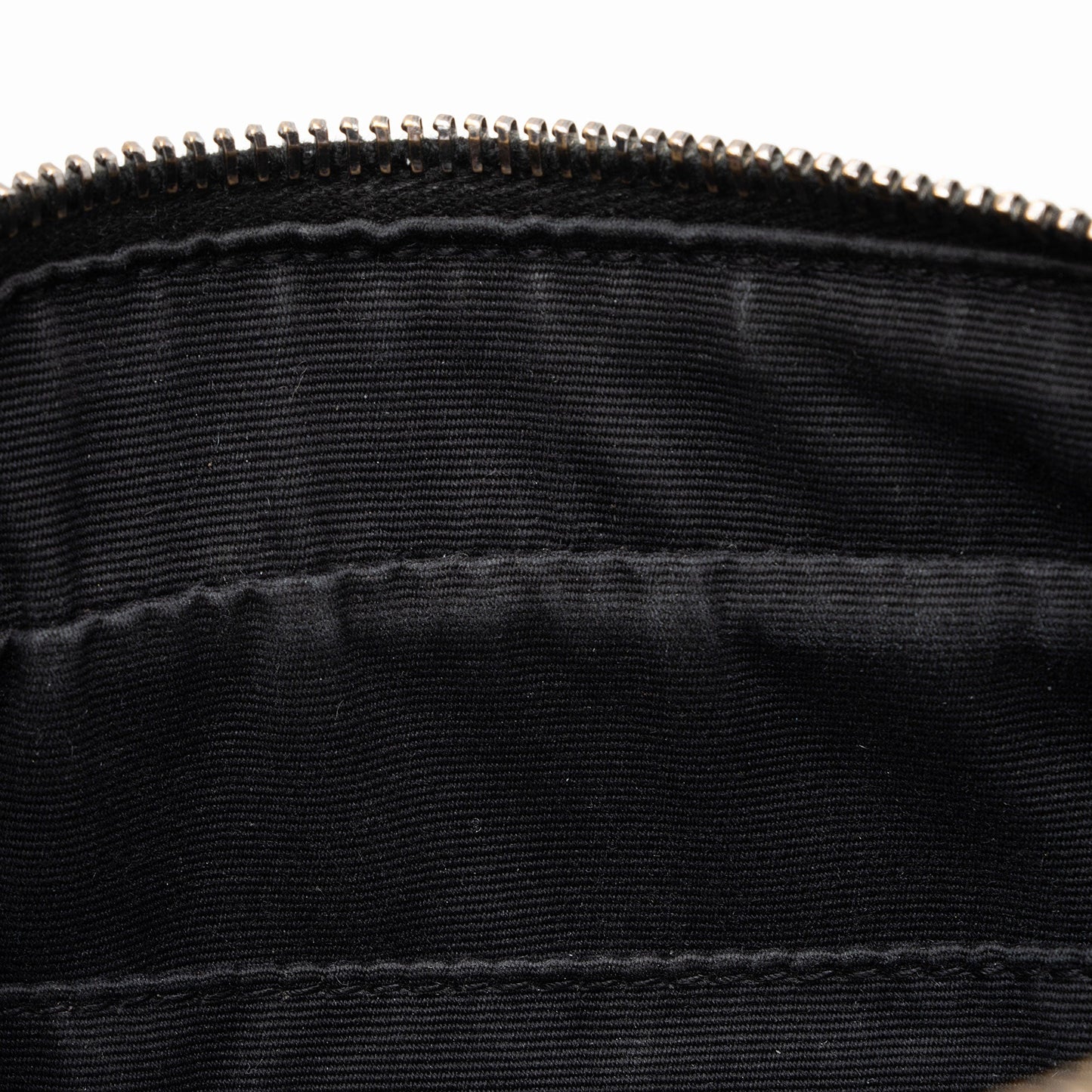 Saint Laurent Matelasse Calfskin Monogram Lou Camera Bag (SHF-ZcEqKL)