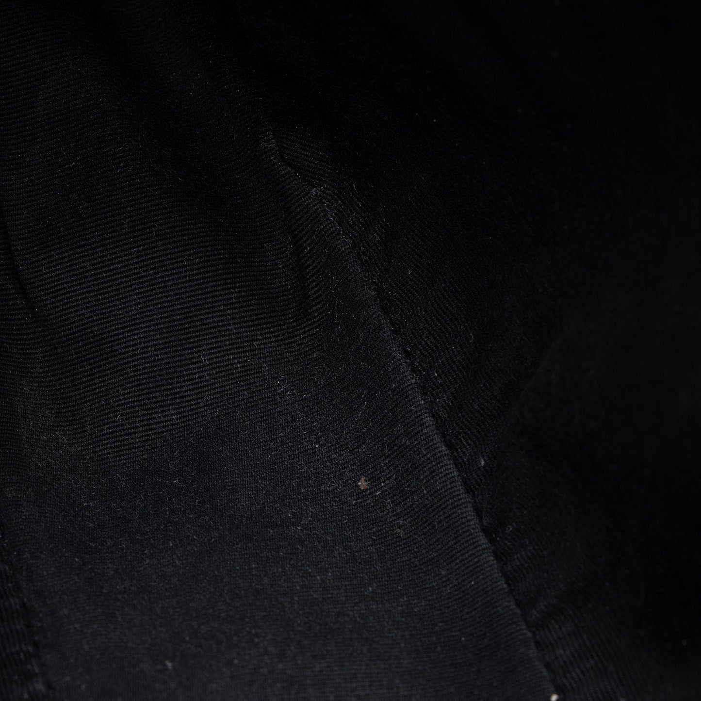 Saint Laurent Matelasse Calfskin Monogram Lou Camera Bag (SHF-ZcEqKL)