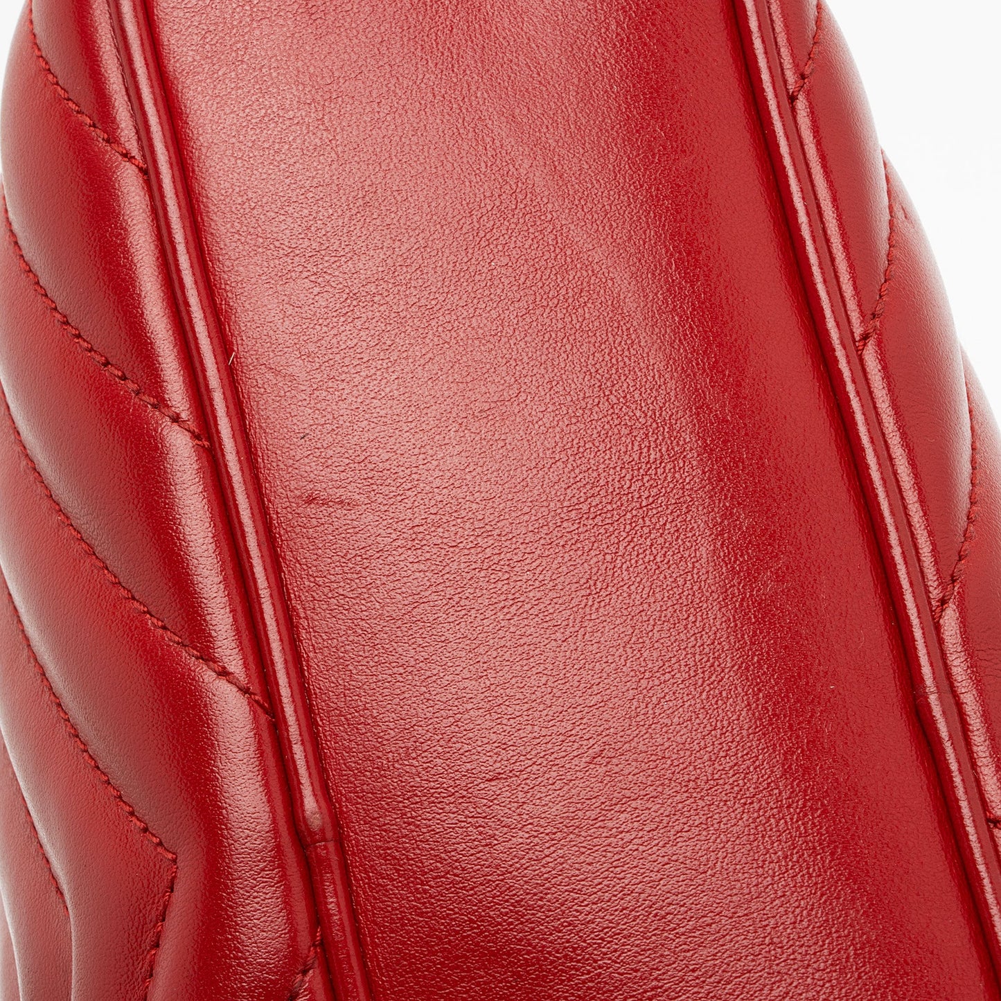 Saint Laurent Matelasse Calfskin Monogram Lou Camera Bag (SHF-G4BzPO)