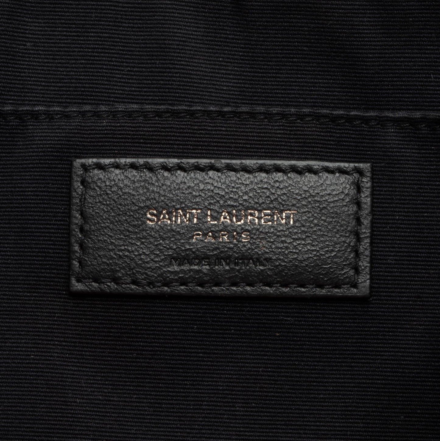 Saint Laurent Matelasse Calfskin Monogram Lou Camera Bag (SHF-G4BzPO)