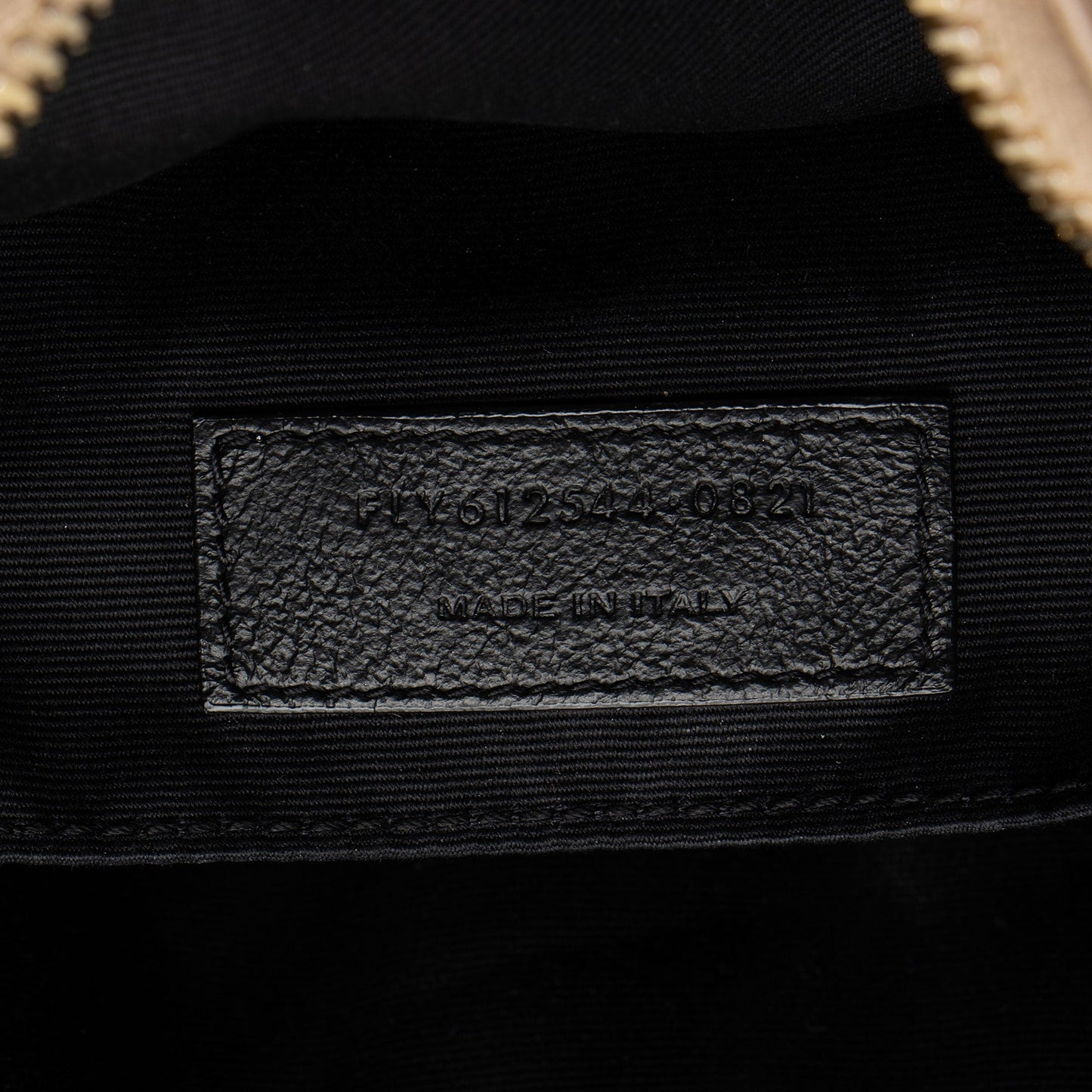 Saint Laurent Matelasse Calfskin Monogram Lou Camera Bag (SHF-0p6Ezh)