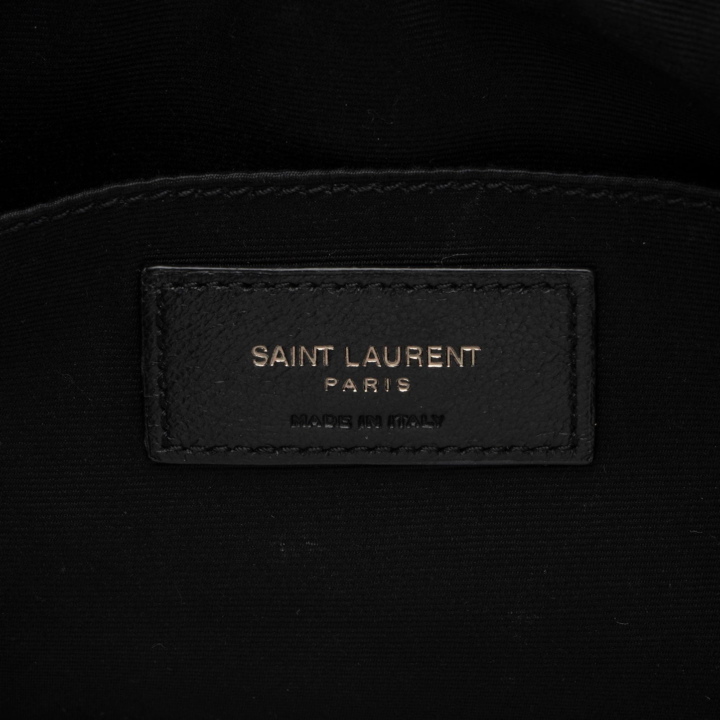 Saint Laurent Matelasse Calfskin Monogram Lou Camera Bag (SHF-jB3wqK)