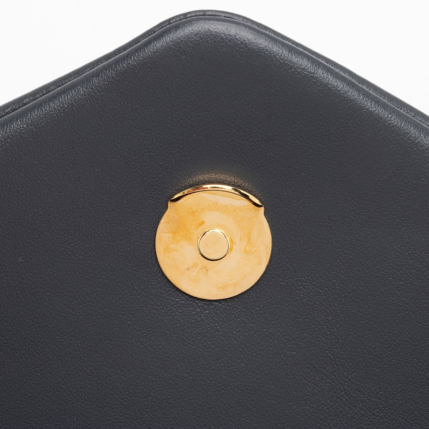 Saint Laurent Matelasse Calfskin Monogram LouLou Chain Medium Shoulder Bag (SHF-Q1vmZO)