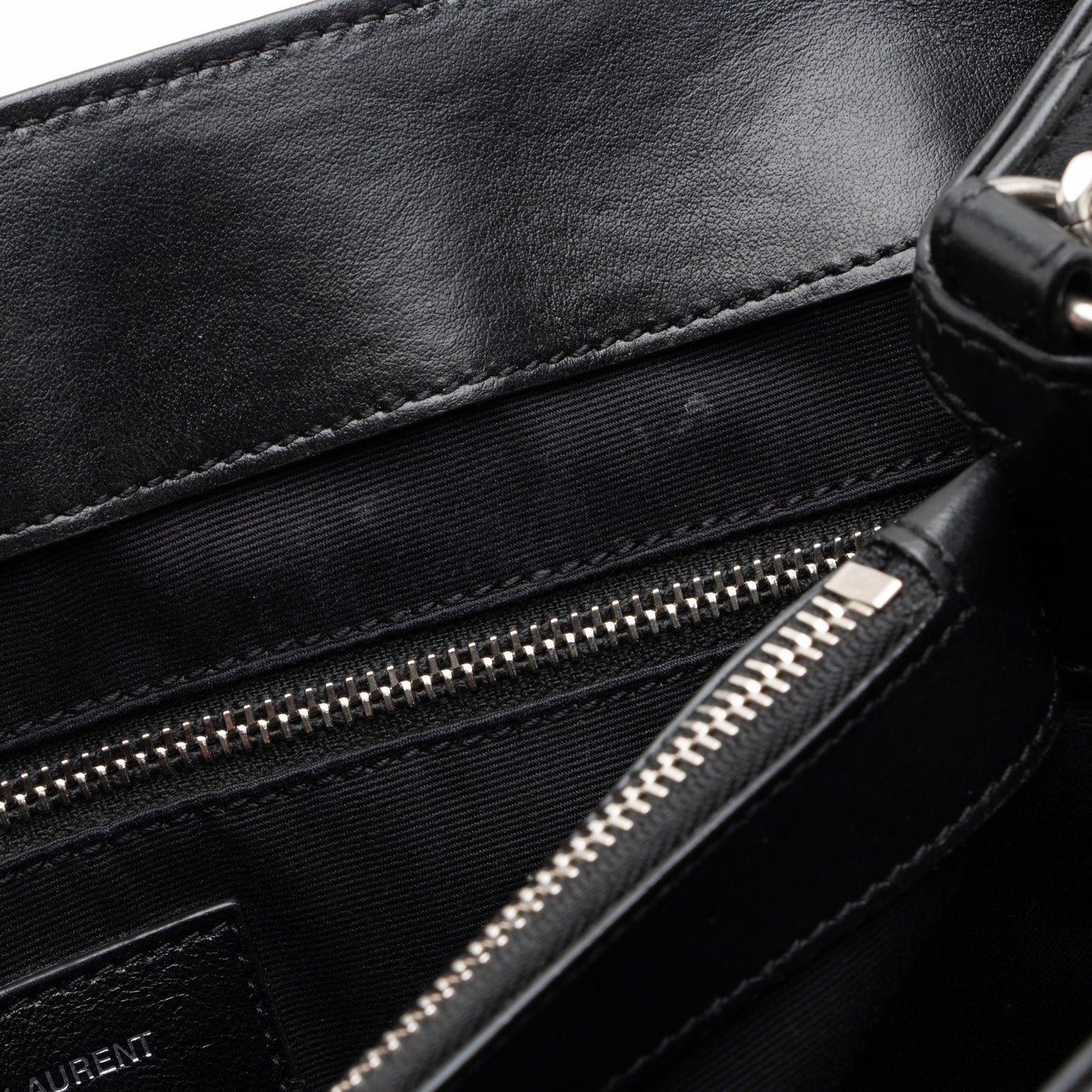 Saint Laurent Matelasse Calfskin Monogram LouLou Chain Medium Shoulder Bag (SHF-qrpSTt)