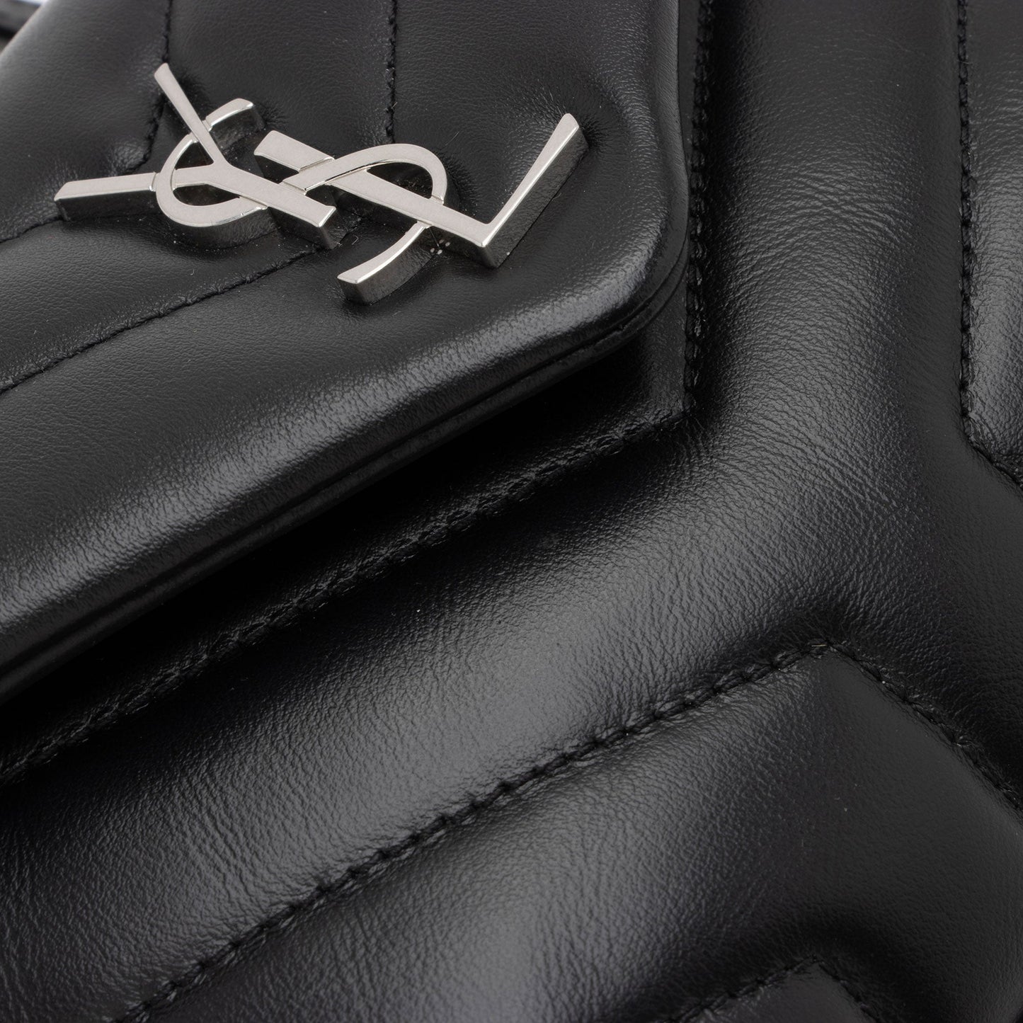 Saint Laurent Matelasse Calfskin Monogram LouLou Toy Crossbody Bag (SHF-tGwfOp)