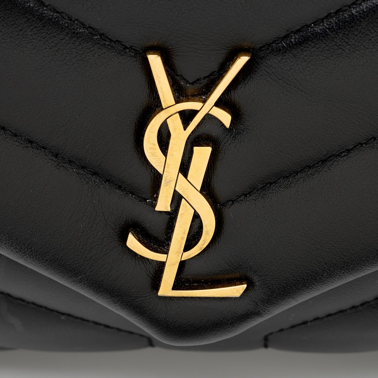 Saint Laurent Matelasse Calfskin Monogram LouLou Toy Crossbody Bag (SHF-8TLGZ0)
