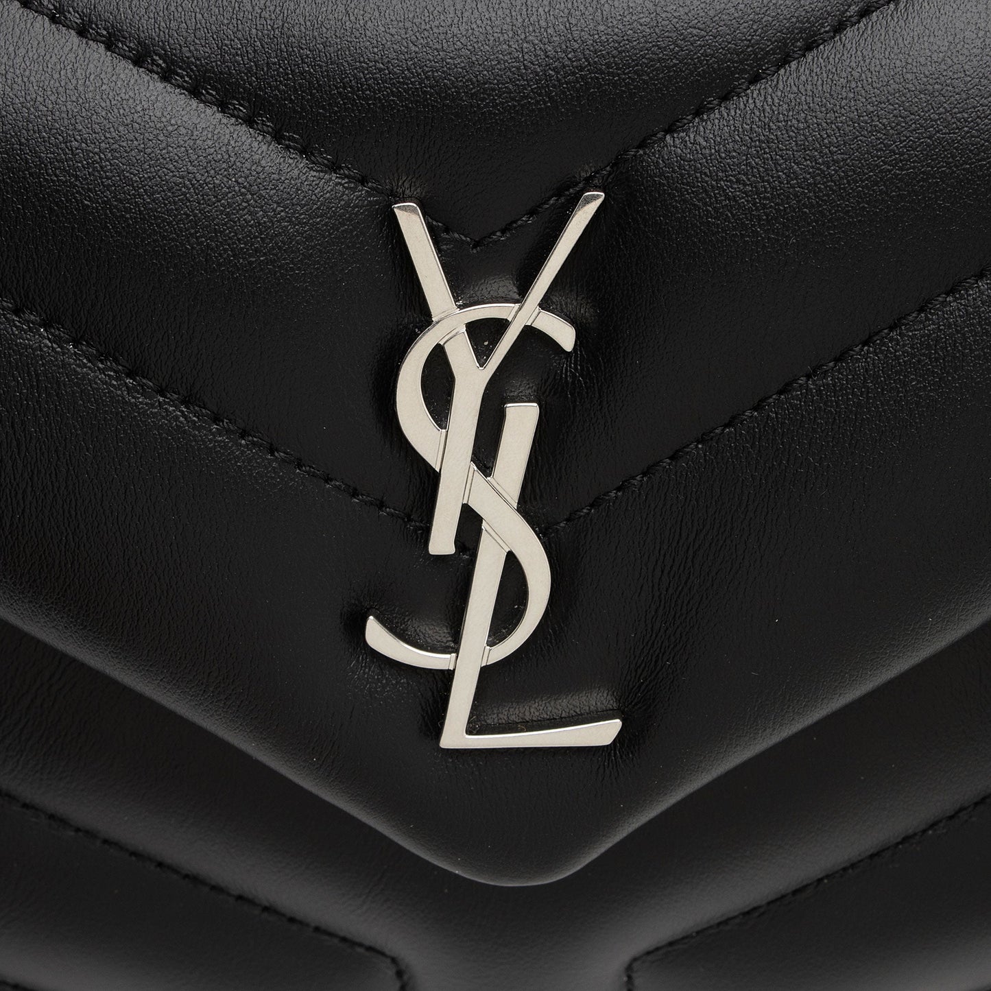 Saint Laurent Matelasse Calfskin Monogram LouLou Toy Crossbody Bag (SHF-6p3TFw)