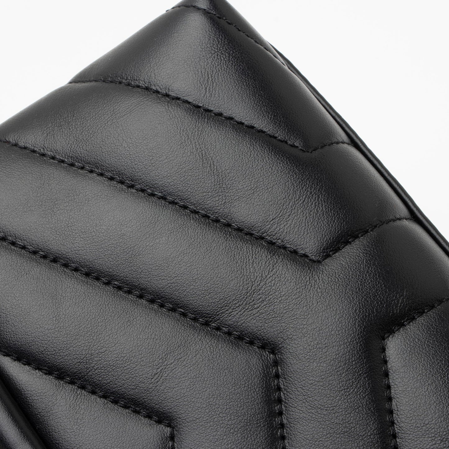 Saint Laurent Matelasse Calfskin Monogram LouLou Toy Crossbody Bag (SHF-4hU5Ge)