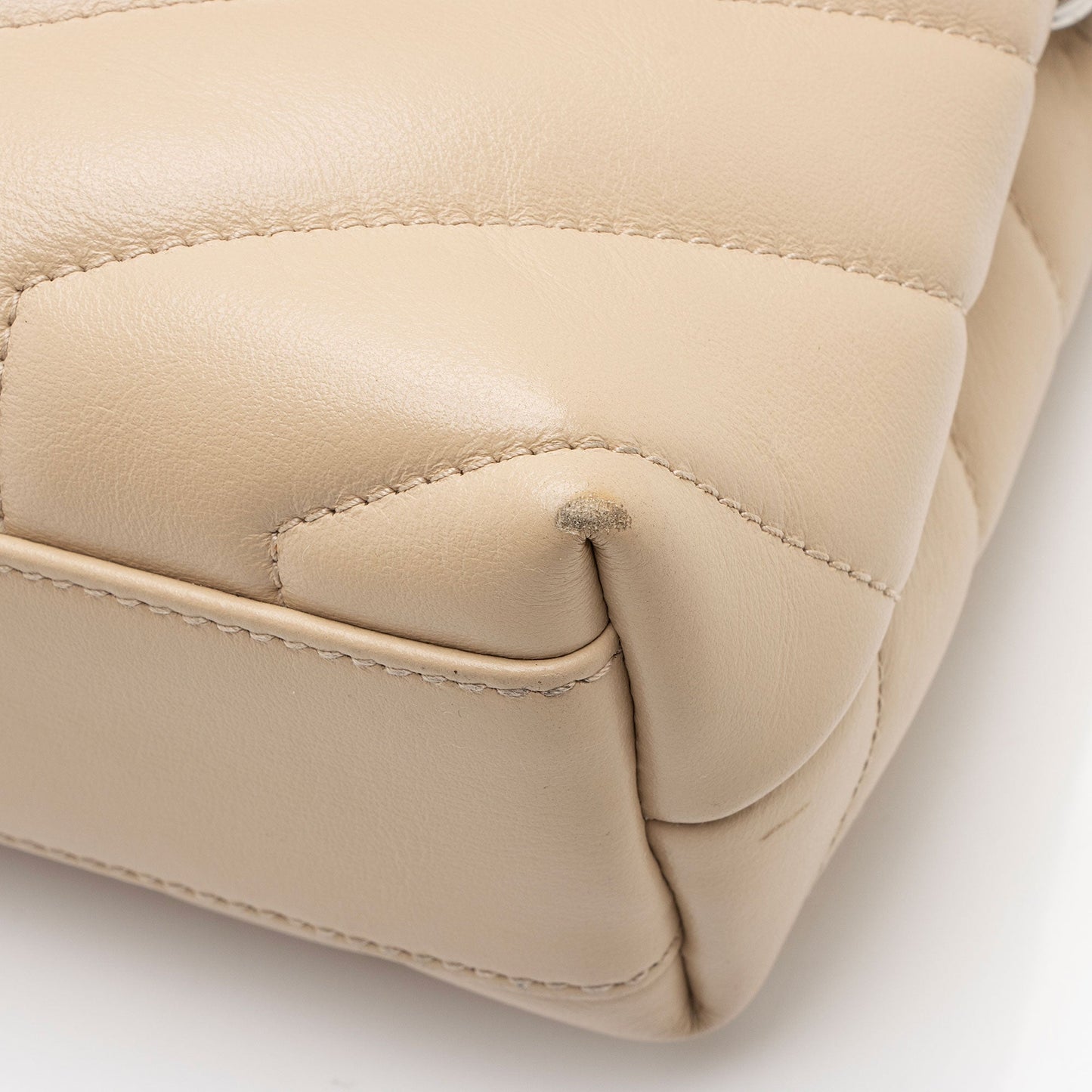 Saint Laurent Matelasse Calfskin Monogram LouLou Toy Crossbody (SHF-arg7wt)