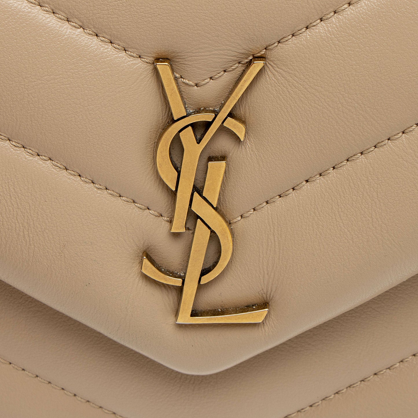 Saint Laurent Matelasse Calfskin Monogram LouLou Toy Crossbody (SHF-I8aWGS)