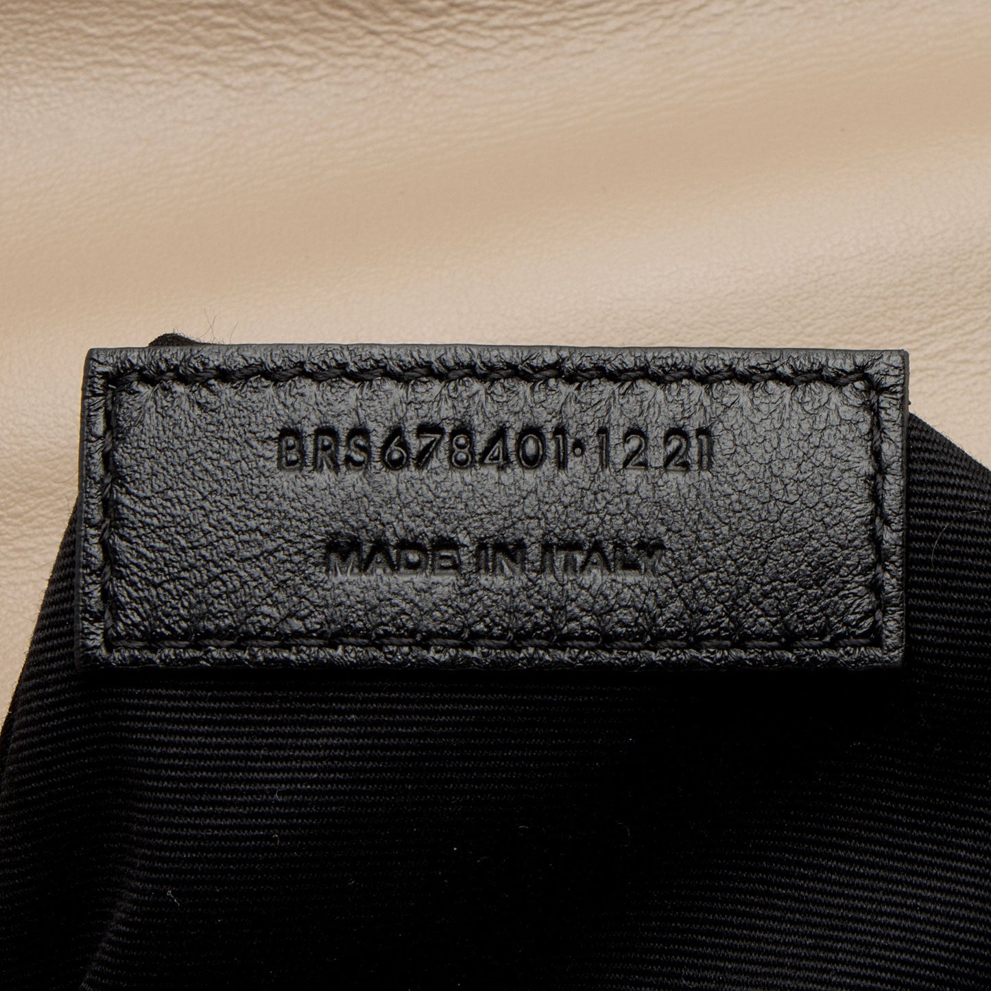 Saint Laurent Matelasse Calfskin Monogram LouLou Toy Crossbody (SHF-I8aWGS)