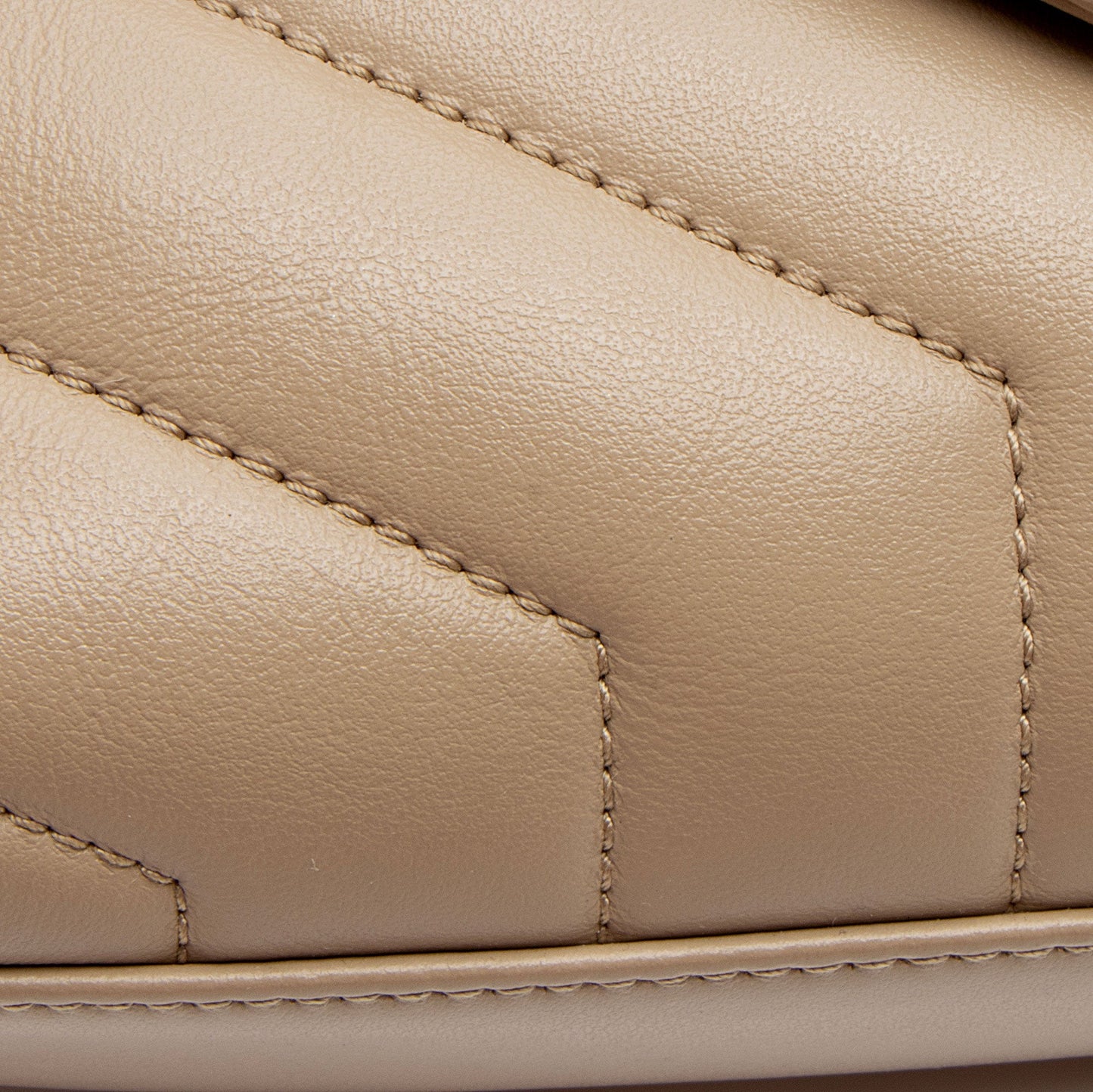 Saint Laurent Matelasse Calfskin Monogram LouLou Toy Crossbody (SHF-I8aWGS)