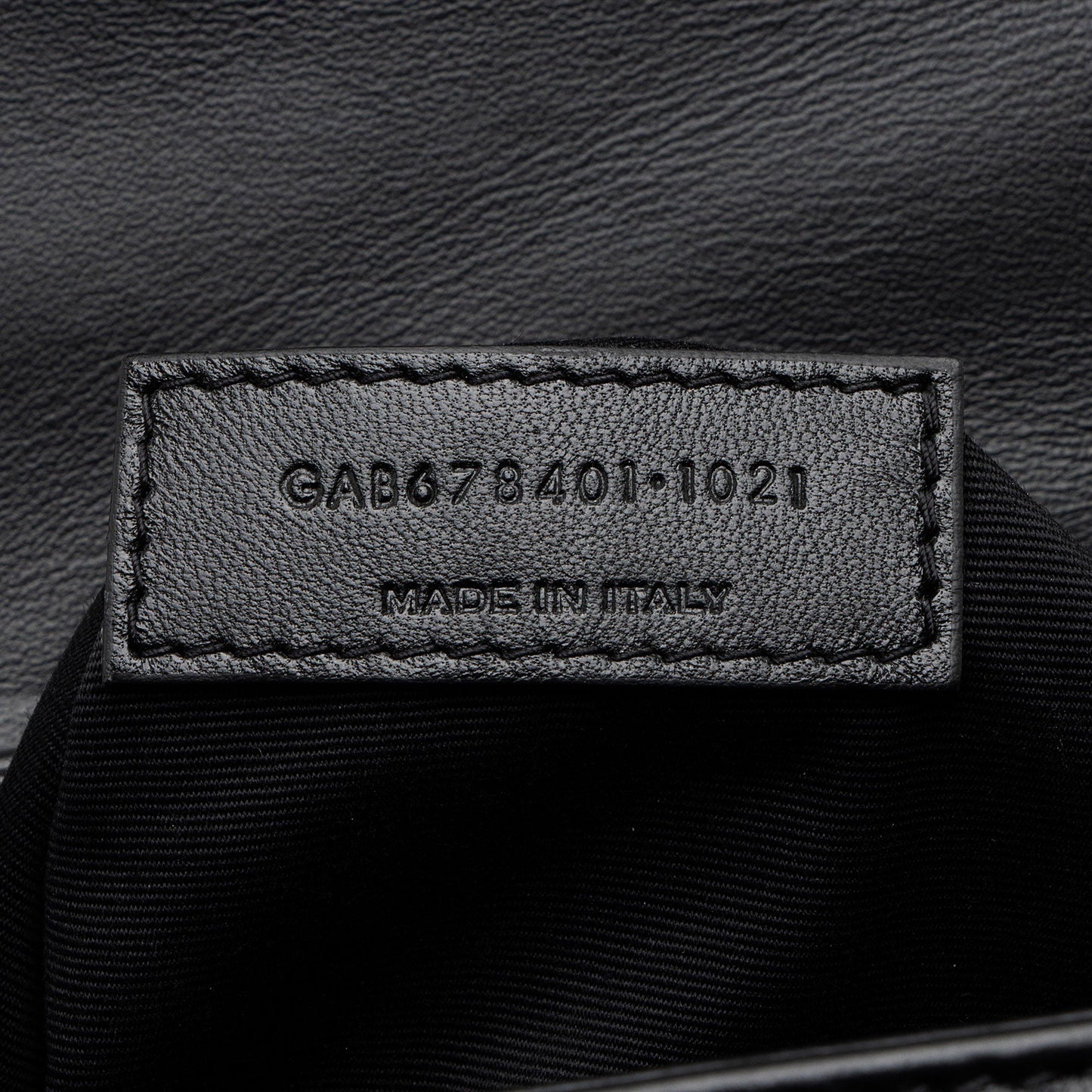 Saint Laurent Matelasse Calfskin Monogram LouLou Toy Crossbody (SHF-rRbE8j)