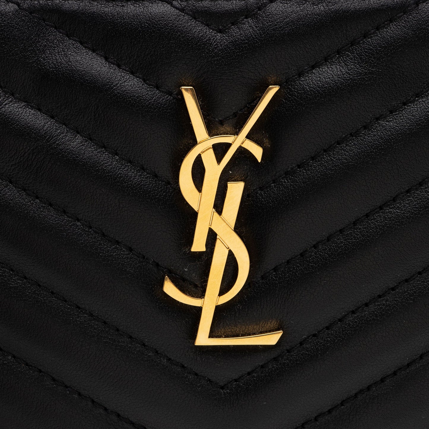Saint Laurent Matelasse Calfskin Monogram Small Wristlet (SHF-I0dYH7)