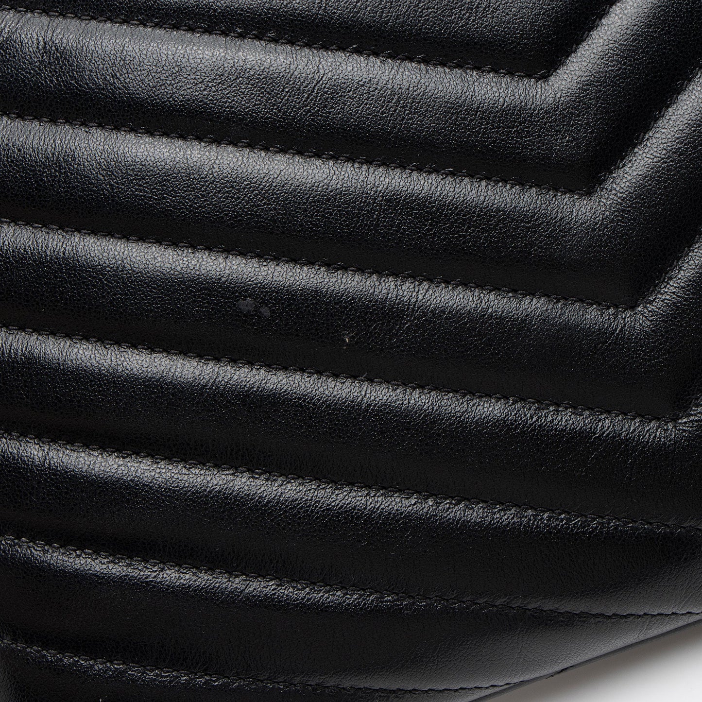 Saint Laurent Matelasse Calfskin Monogram Small Wristlet (SHF-6zoV5w)