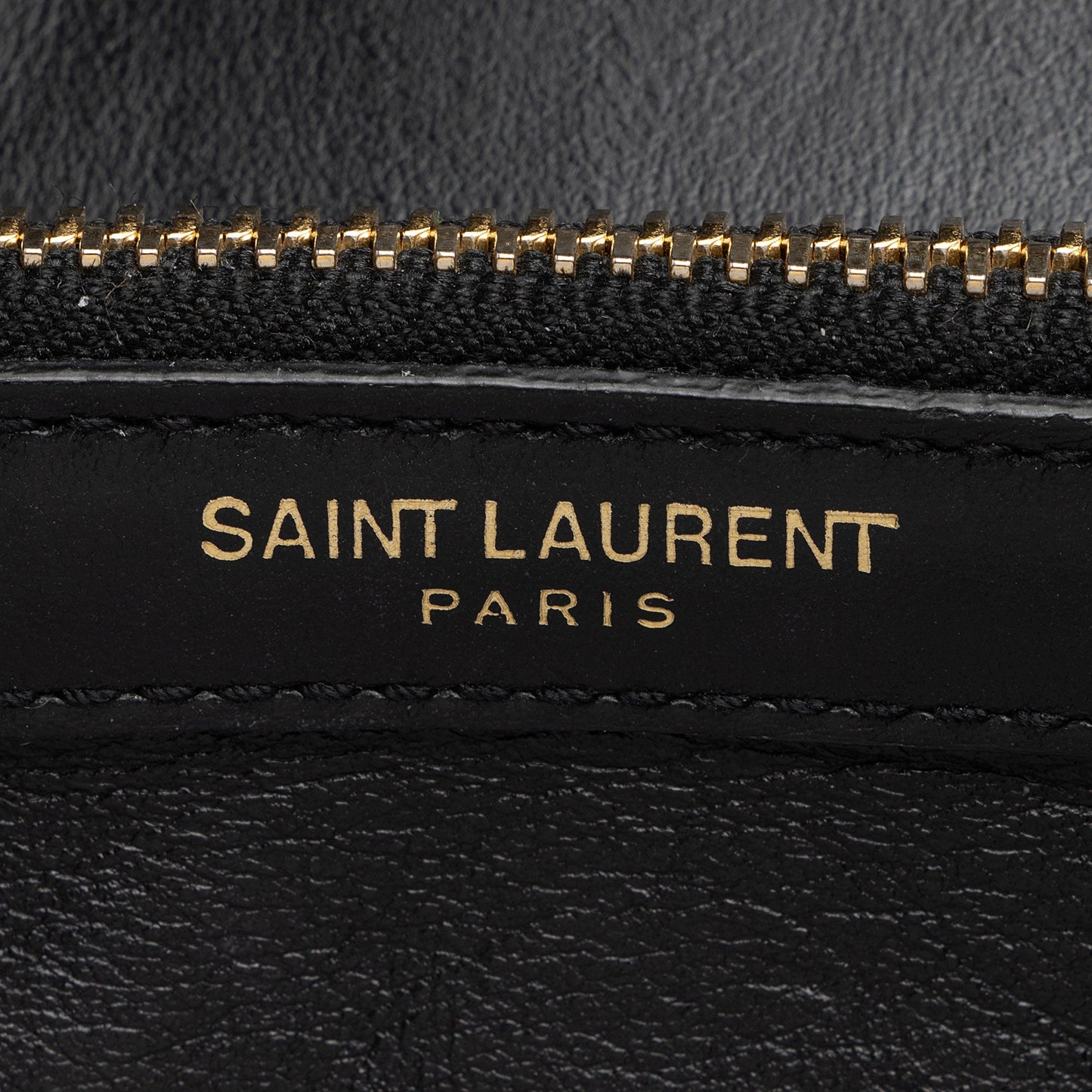 Saint Laurent Matelasse Calfskin Suede Monogram College Medium Shoulder Bag (SHF-UA4qfG)