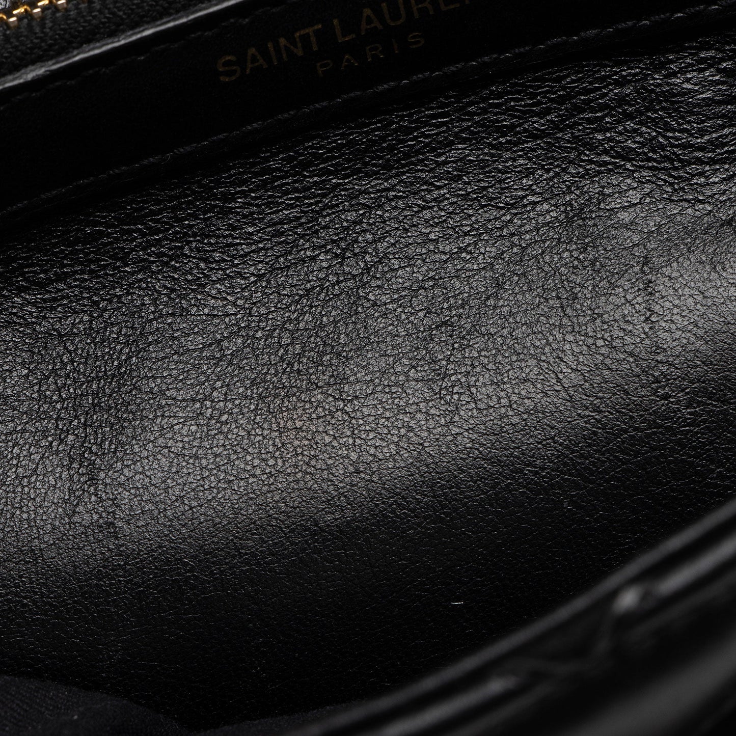 Saint Laurent Matelasse Calfskin Suede Monogram College Medium Shoulder Bag (SHF-UA4qfG)