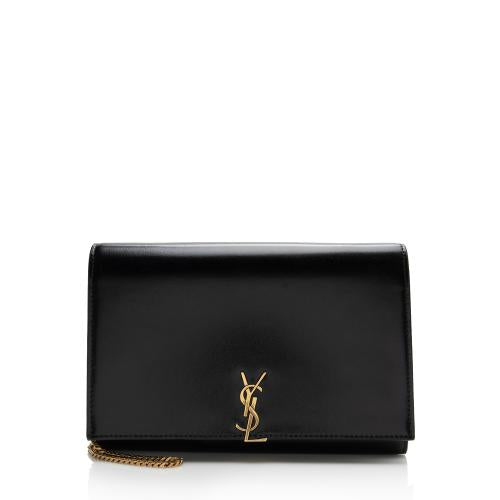 Saint Laurent Smooth Calfskin Monogram Cassandre Chain Wallet (SHF-n5xD0M)