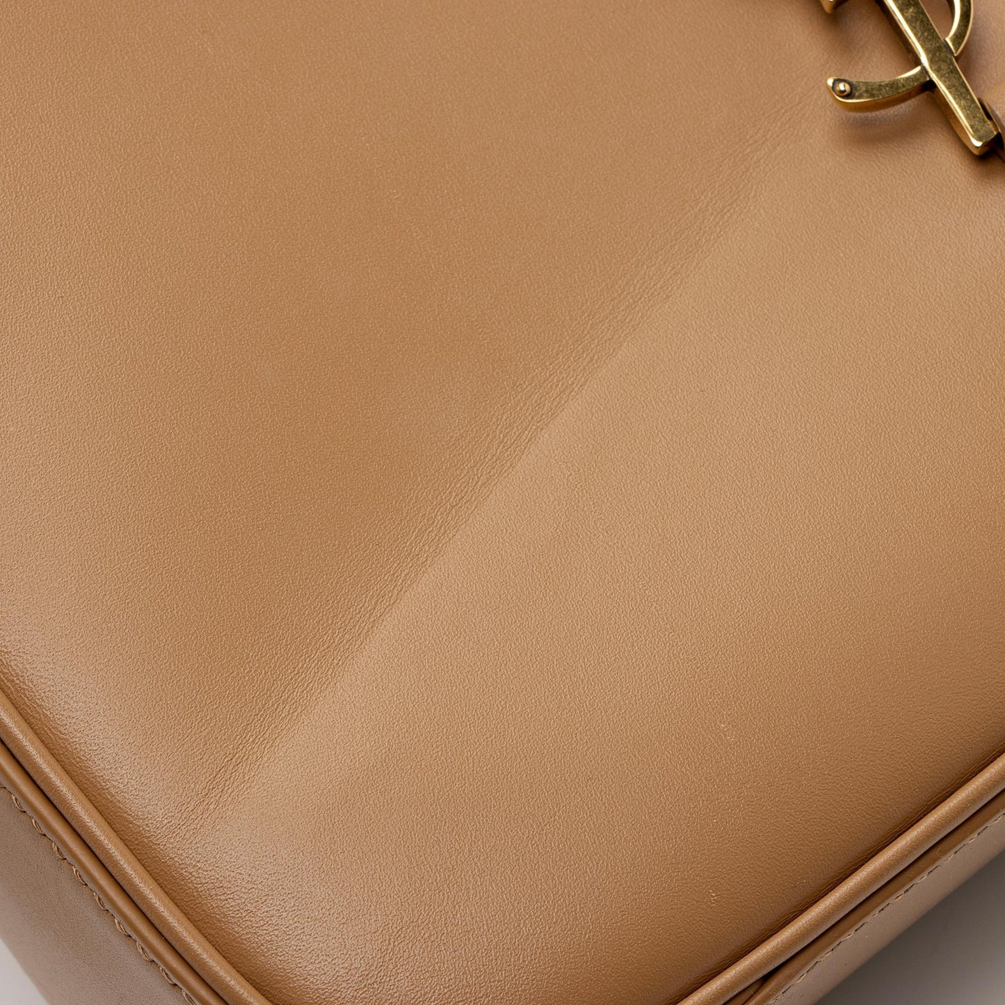 Saint Laurent Smooth Calfskin Monogram Le 5 A 7 Hobo (SHF-QB8CXX)