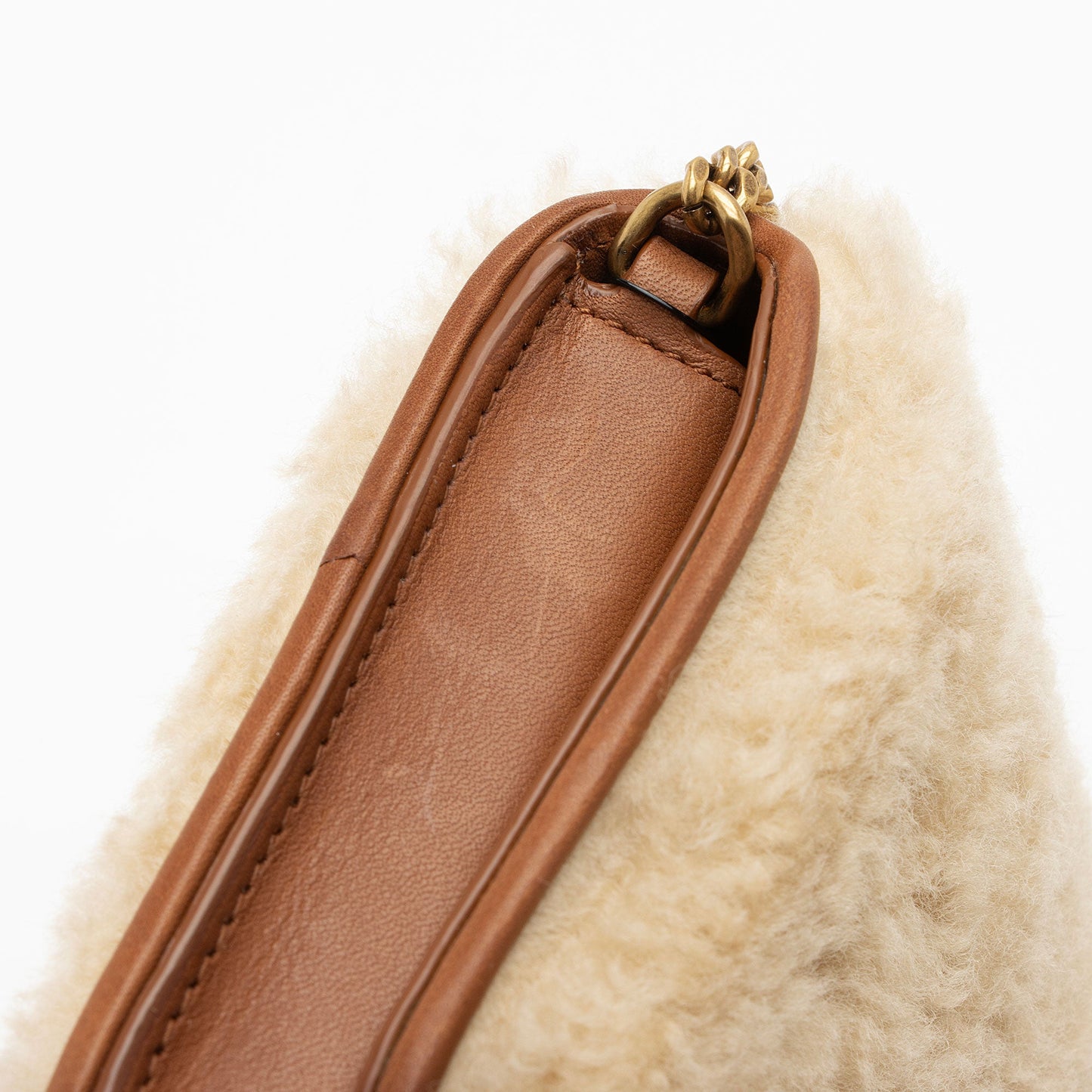 Saint Laurent Smooth Calfskin Shearling Phone Holder Shoulder Bag (SHF-m39ejH)