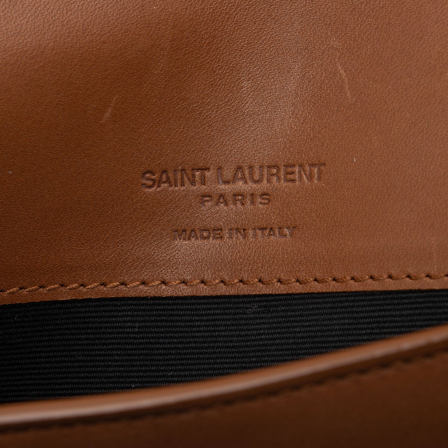 Saint Laurent Smooth Calfskin Shearling Phone Holder Shoulder Bag (SHF-m39ejH)