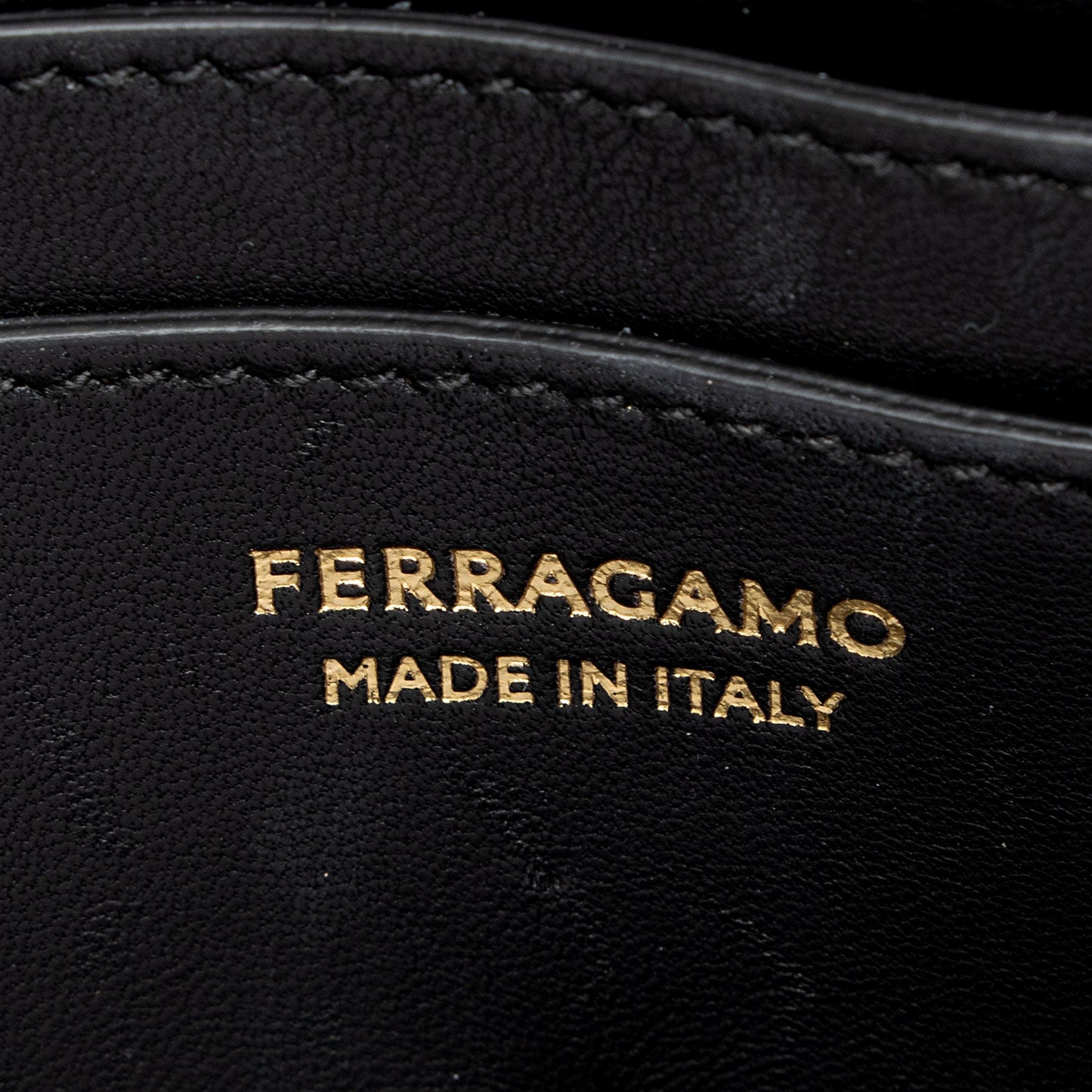 Salvatore Ferragamo Calfskin Fiamma Small Crossbody (SHF-FL9q11)