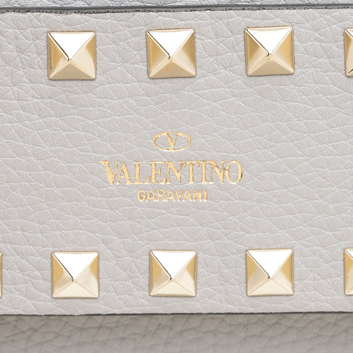 Valentino Grainy Calfskin Rockstud Flap Side Slip Crossbody (SHF-goZOPK)