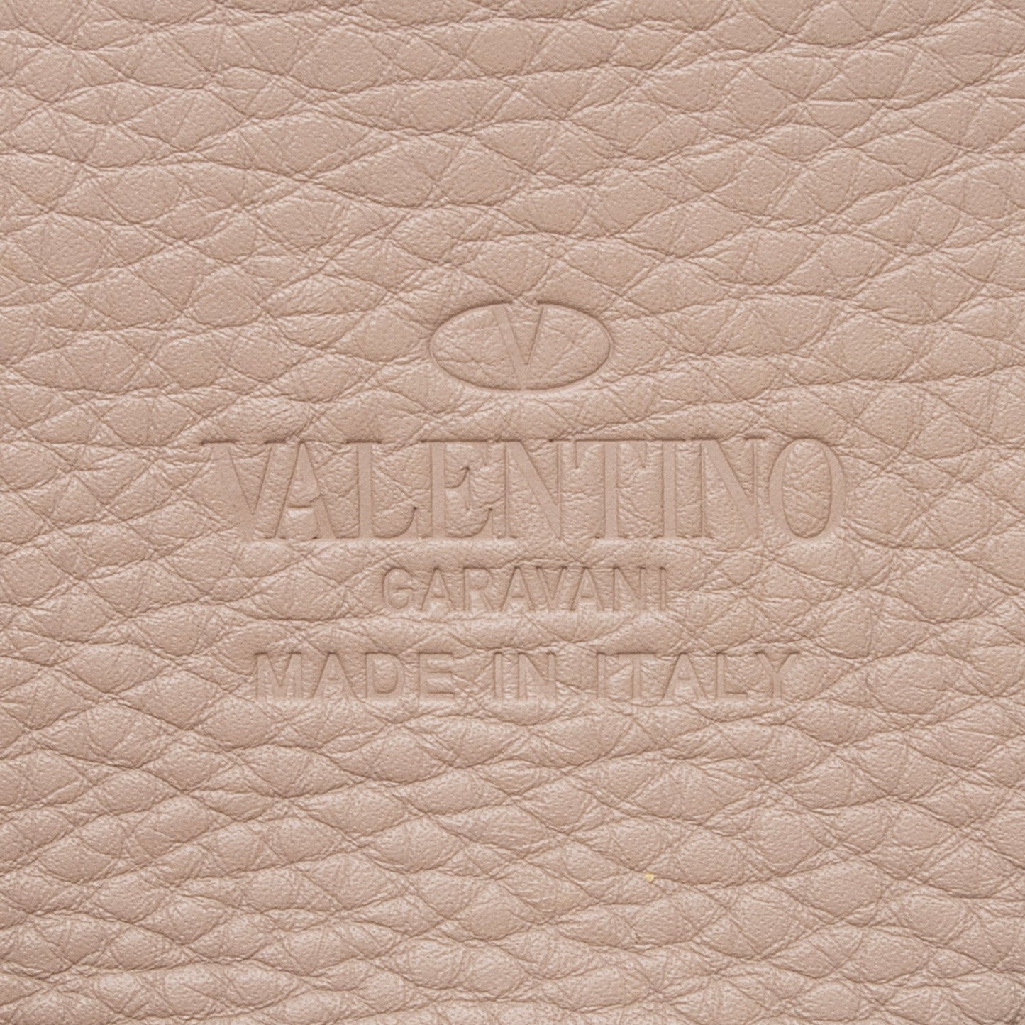 Valentino Grainy Calfskin Rockstud Flap Small Crossbody Bag (SHF-23894)